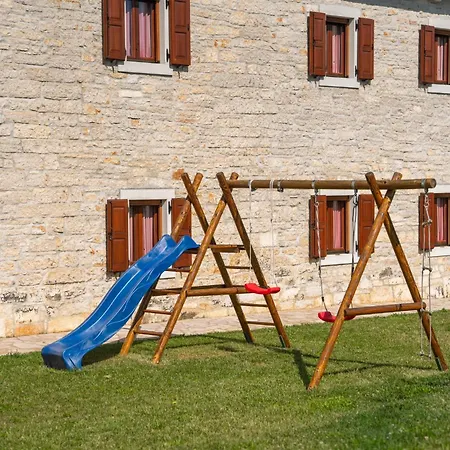 Villa Krculi Zminj